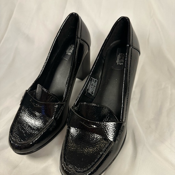 Jones New York CYPRESS Penny Loafers Block Heel Black Shoes 8 - never worn - Picture 1 of 9